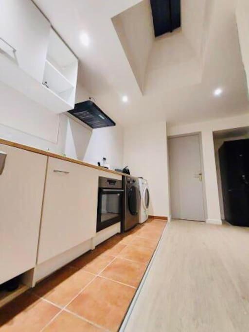 Appartement T3, Au Coeur De Montpellier, Wifi Et Climatisation Bagian luar foto